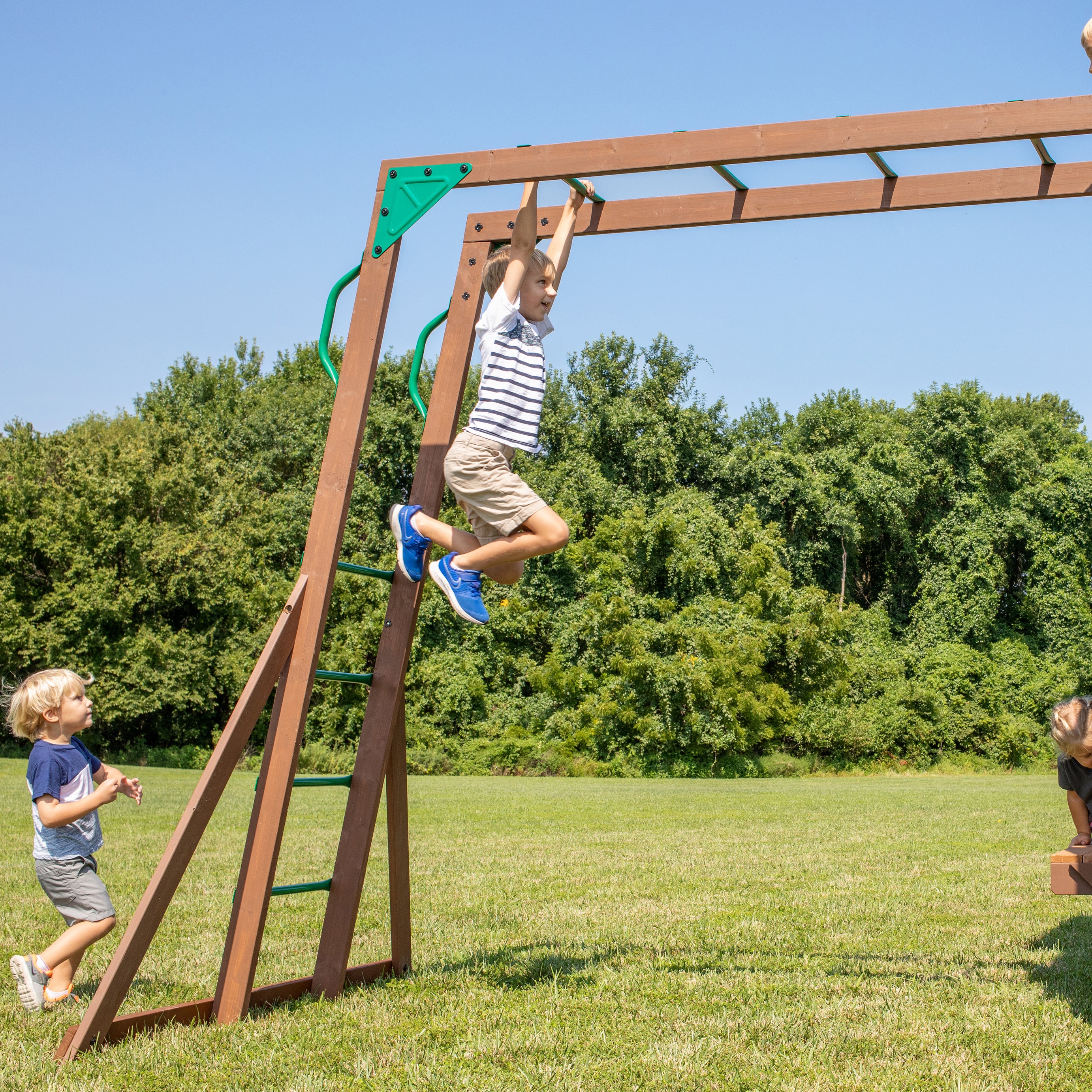 Skyfort II with Wave Slide Green Monkey Bars