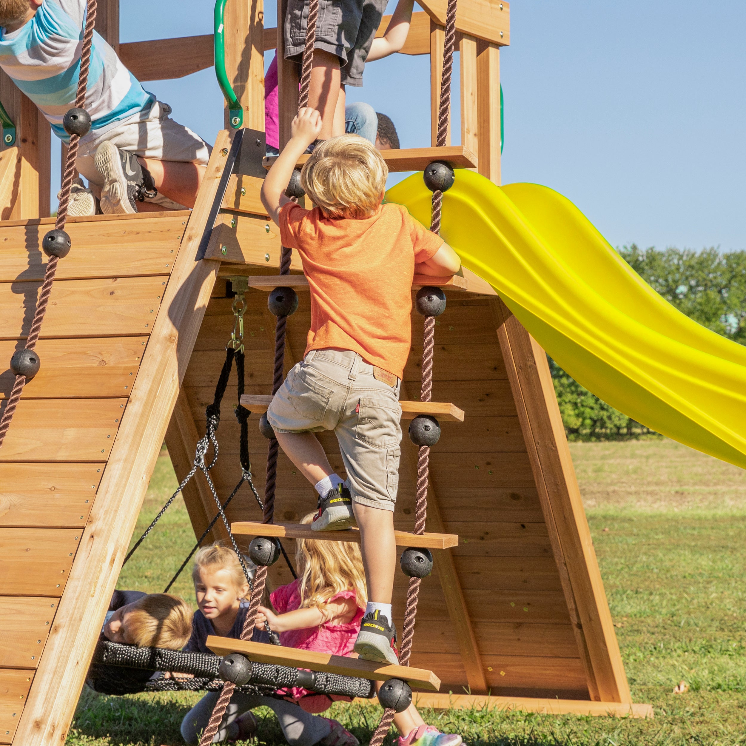 Endeavor Swing Set Yellow Slide Rope Ladder