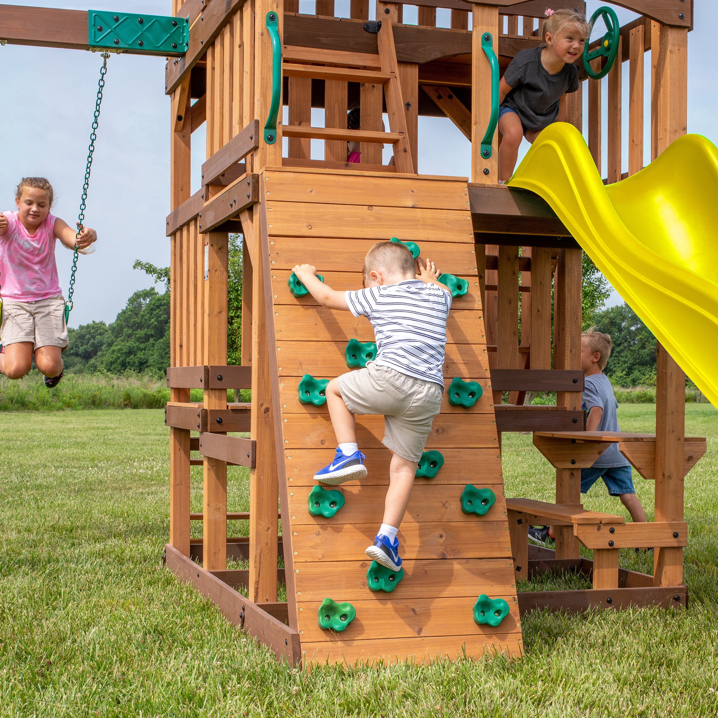 Highlander Swing Set Yellow Rock Wall