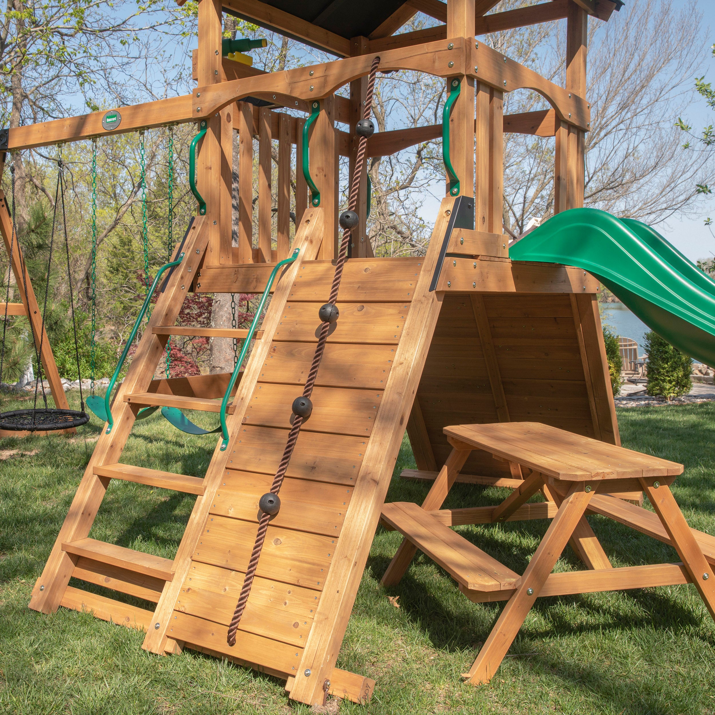 Endeavor II Swing Set  Fort