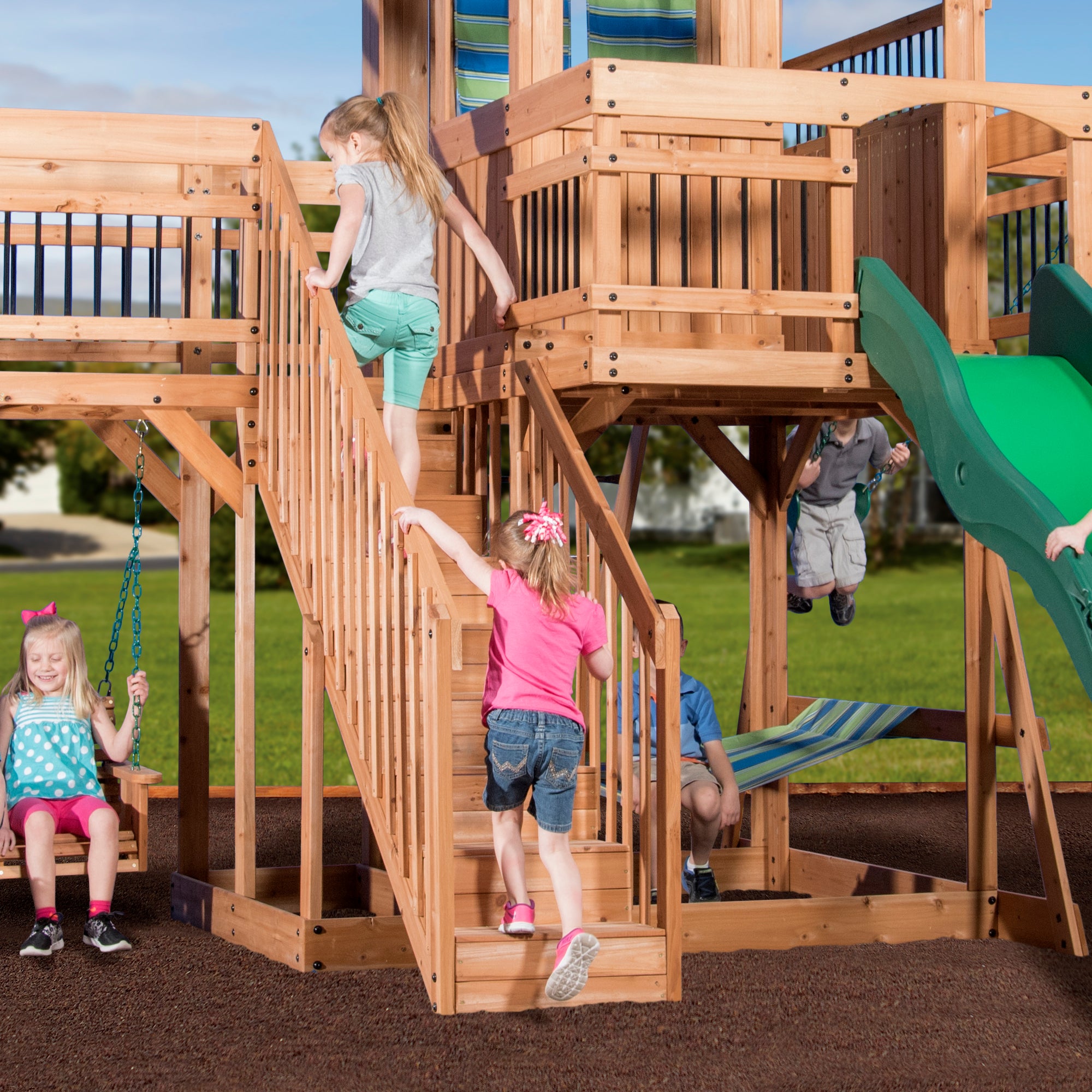 Backyard discovery peninsula store wooden swing set