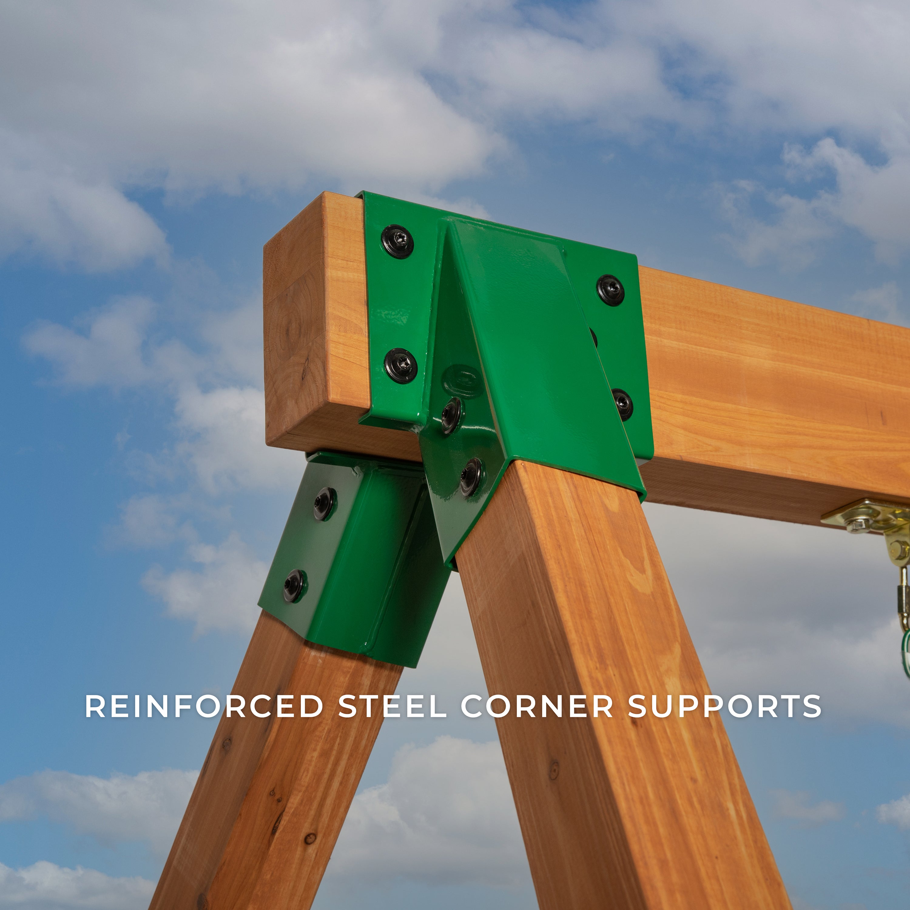 Reinforced steel corner supports