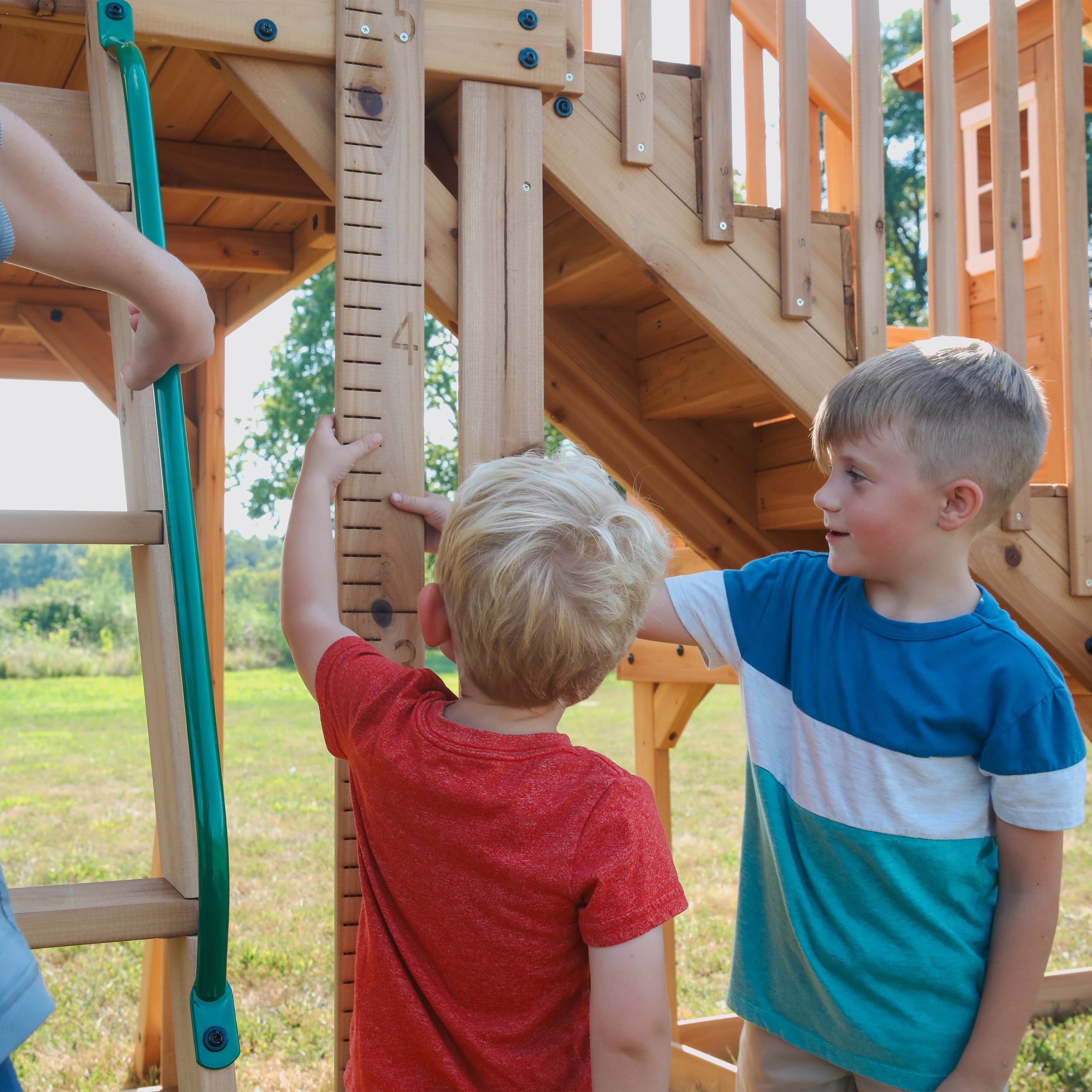 Malibu Swing Set  Measure