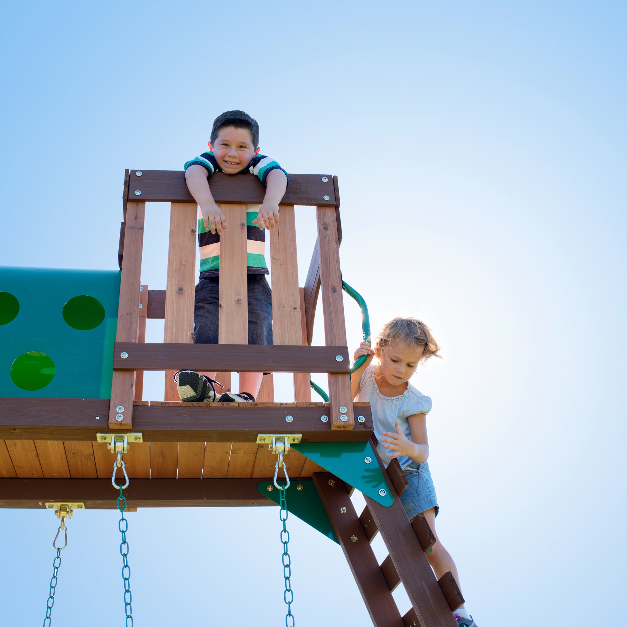 Backyard Discovery - Woodridge Elite Wooden Swing Set